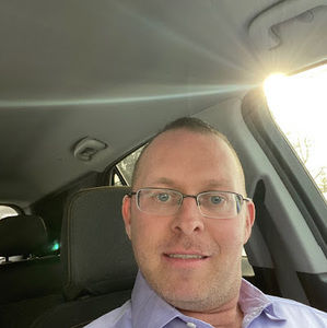 Meet your Posher, Daniel a.